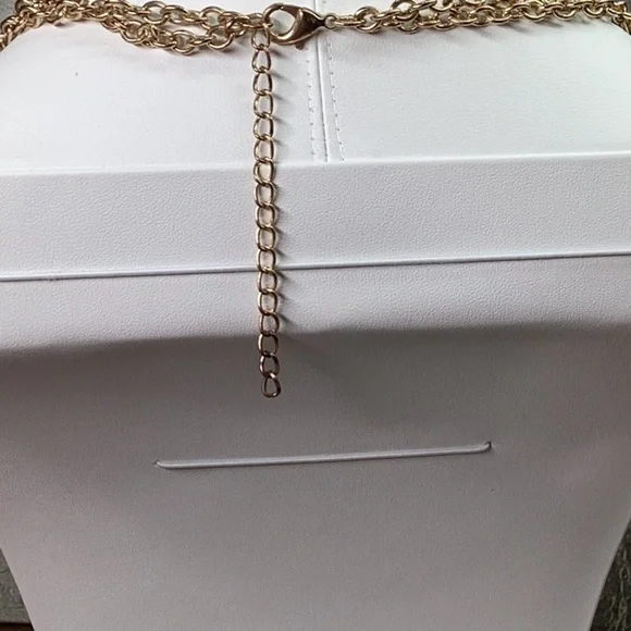 Pink Opal Effect Necklace with Matching Earrings Set - Picture 3 of 3